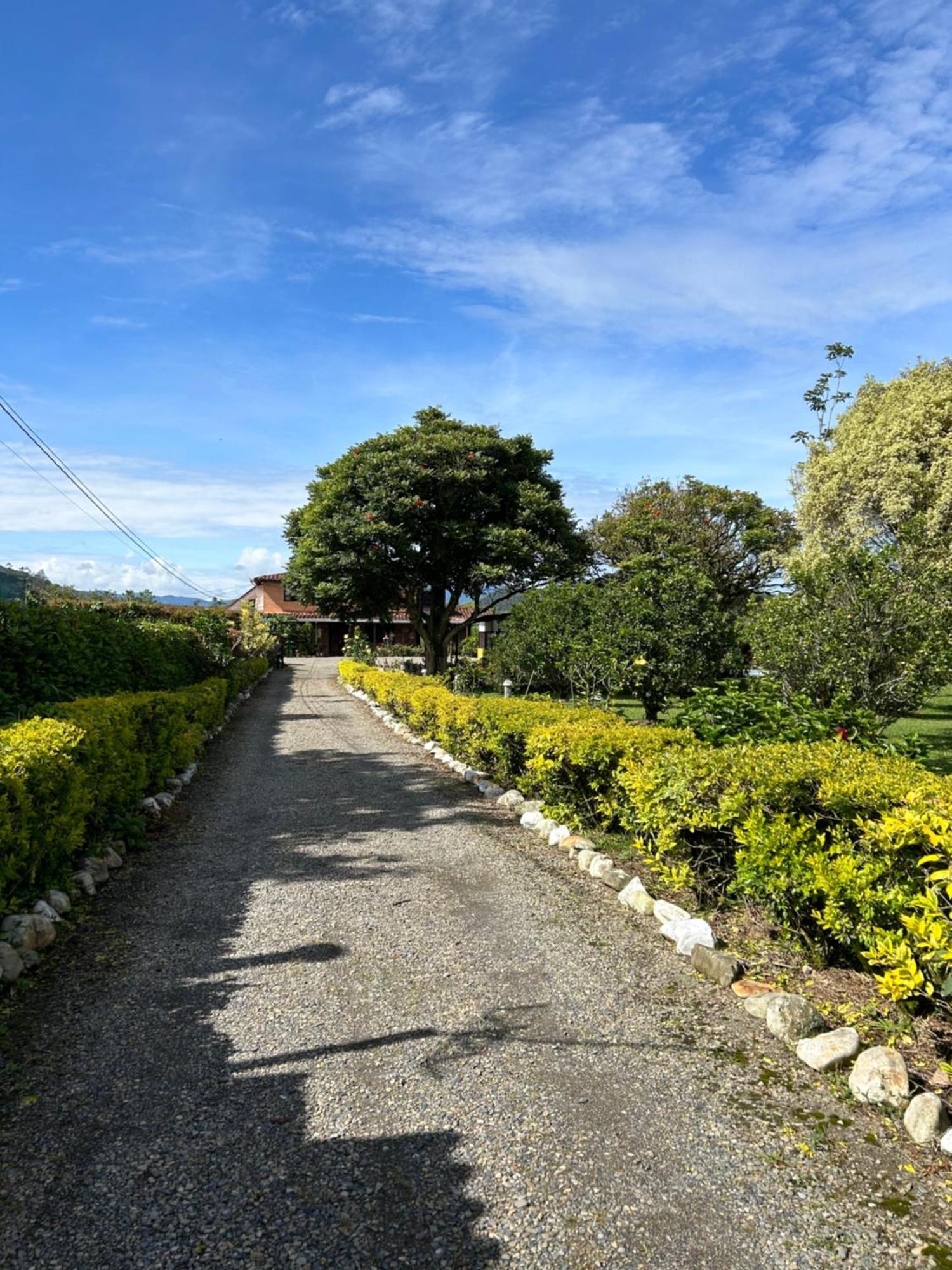 Finca Hotel Paraiso Urrao Exterior photo